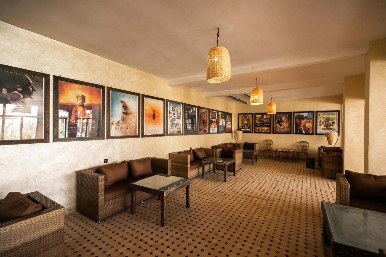 Nomad Palace 메르주가 외부 사진