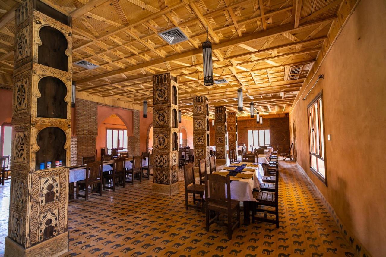 Nomad Palace 메르주가 외부 사진